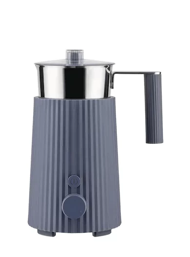 Alessi Plissé Elektrische Melkopschuimer 350 Ml Rvs Grijs 1 Alessi Plissé Elektrische Melkopschuimer 350 Ml Rvs Grijs