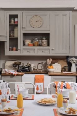 Ulster Weavers Cats In Waiting Theemuts Katoen Oranje -Goedkope Koffiedrankjes lifestyle ncaw 0023 1 4